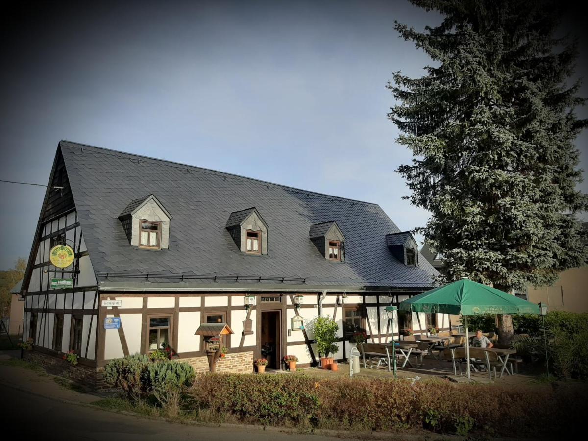 Wirtschaft & Pension Zum Huthaus Schneeberg (Saxony) Exterior foto