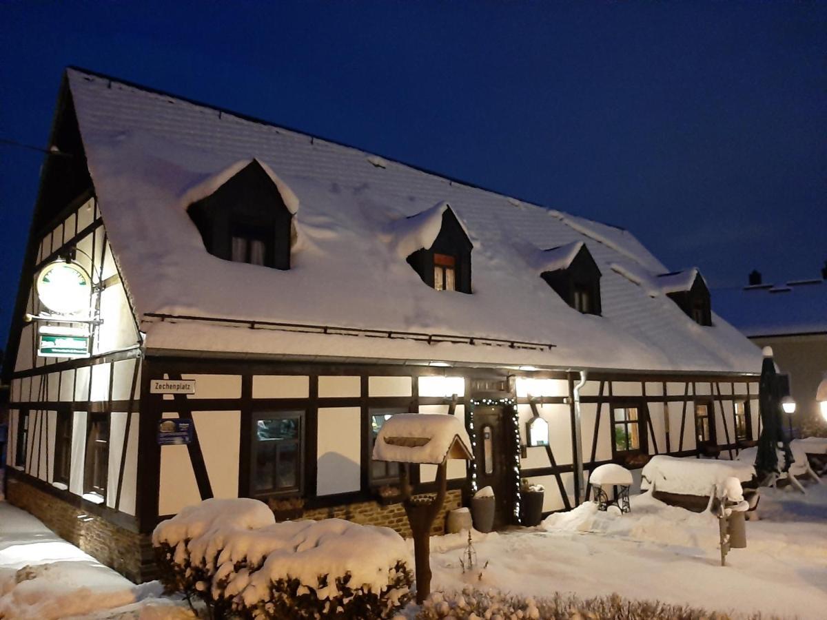 Wirtschaft & Pension Zum Huthaus Schneeberg (Saxony) Exterior foto